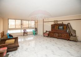 Apartment - 3 bedrooms - 2 bathrooms for للبيع in Camp Chezar - Hay Wasat - Alexandria