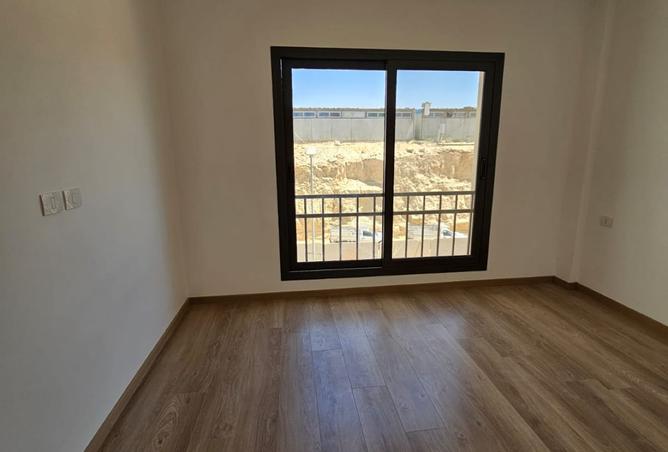 8241702 - Property Image 2