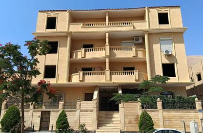Apartment - 3 Bedrooms - 3 Bathrooms for sale in El Nady District - Shorouk City - Cairo