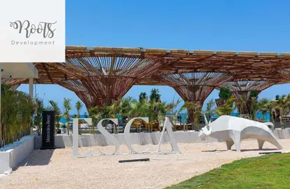 شاليه - 4 غرف نوم - 4 حمامات للبيع في ليف - راس الحكمة - الساحل الشمالي