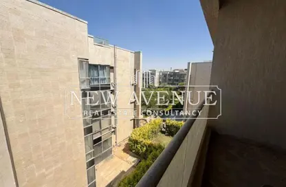 Apartment - 2 Bedrooms - 2 Bathrooms for sale in Galleria Moon Valley - South Investors Area - New Cairo City - Cairo