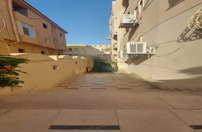 Duplex - 4 Bedrooms - 4 Bathrooms for sale in Area G - Ganoob El Acadimia - New Cairo City - Cairo