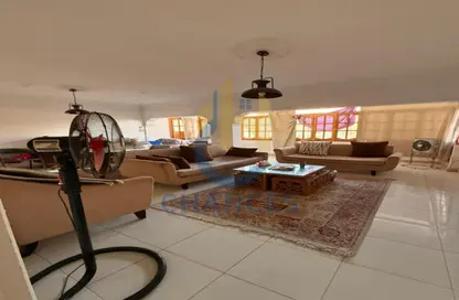 Apartment - 3 Bedrooms - 1 Bathroom for sale in 7th Sector - Zahraa El Maadi - Hay El Maadi - Cairo