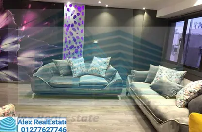 شقة - 2 غرف نوم - 1 حمام للايجار في ميدان سموحة - سموحة - حي شرق - الاسكندرية