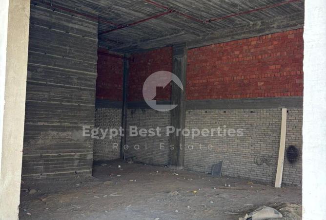 7958383 - Property Image 3