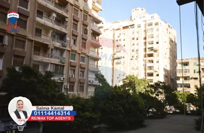 Apartment - 3 Bedrooms - 2 Bathrooms for sale in La Vison St. - Bolkly - Hay Sharq - Alexandria