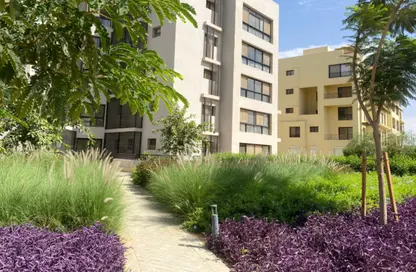 Apartment - 2 Bedrooms - 2 Bathrooms for sale in O West - 6 October Compounds - 6 October City - Giza