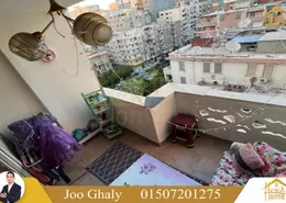 Apartment - 3 Bedrooms - 2 Bathrooms for sale in Hussein Kamel Mahmoud St. - Sporting - Hay Sharq - Alexandria