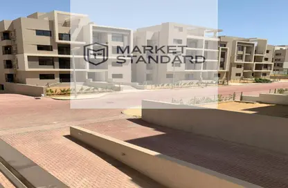 Apartment - 2 Bedrooms - 2 Bathrooms for sale in Moon Residences - Fifth Square - The 5th Settlement - New Cairo City - Cairo