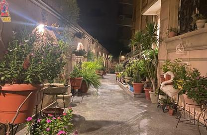 Apartment - 3 Bedrooms - 3 Bathrooms for sale in Area G - Ganoob El Acadimia - New Cairo City - Cairo