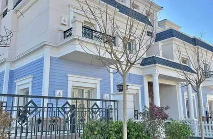 Villa - 3 Bedrooms - 3 Bathrooms for sale in Sarai - Mostakbal City Compounds - Mostakbal City - Future City - Cairo
