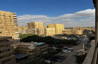 Apartment - 2 Bedrooms - 1 Bathroom for sale in Ibn Al Nafis St. - 6th Zone - Nasr City - Cairo
