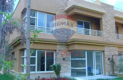 فيلا - 5 غرف نوم - 4 حمامات للايجار في جييرا - الحي الثالث عشر - الشيخ زايد - الجيزة