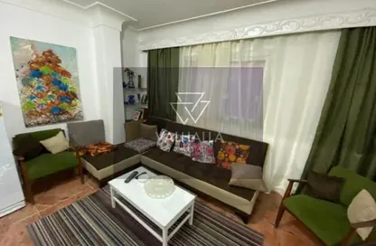 شقة - غرفة نوم - 1 حمام للايجار في شارع يحيي ابراهيم - الزمالك - القاهرة