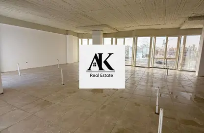 مساحات مكتبية - استوديو - 8 حمامات للايجار في ريجينتس بارك - حى الاندلس - مدينة القاهرة الجديدة - القاهرة