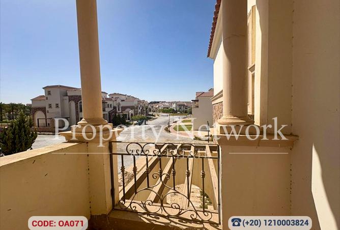 8218871 - Property Image 2