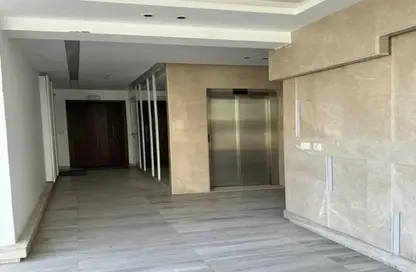 Apartment - 3 Bedrooms - 3 Bathrooms for sale in New Giza - Cairo Alexandria Desert Road - 6 October City - Giza