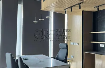 مساحات مكتبية - استوديو للايجار في بارك ستريت - محور 26 يوليو - الشيخ زايد - الجيزة