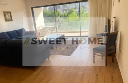 Apartment - 2 Bedrooms - 2 Bathrooms for sale in Lake View Residence - 5th Settlement Compounds - The 5th Settlement - New Cairo City - Cairo