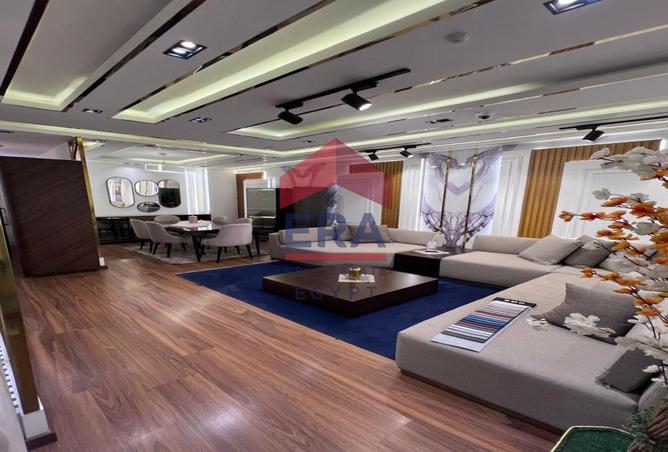 8005447 - Property Image 3