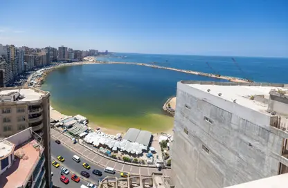 شقة - 3 غرف نوم - 2 حمامات للبيع في ميامي - حي اول المنتزة - الاسكندرية