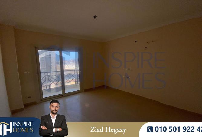 8427422 - Property Image 2