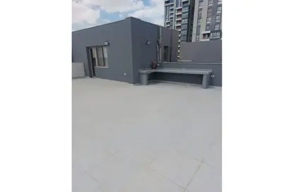 Roof - Studio - 1 Bathroom for rent in The Courtyard - 12th District - Sheikh Zayed City - Giza