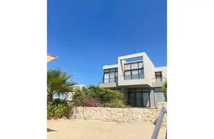 Chalet - 3 Bedrooms - 3 Bathrooms for sale in Azha North - Ras Al Hekma - North Coast
