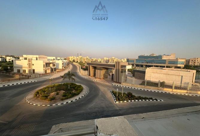 8033844 - Property Image 2