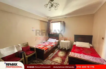 شقة - 3 غرف نوم - 1 حمام للبيع في شارع ابن فرناس - فلمنج - حي شرق - الاسكندرية