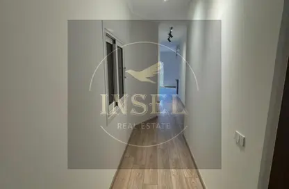 Apartment - 3 Bedrooms - 2 Bathrooms for rent in Point 90 Mall - South Investors Area - New Cairo City - Cairo