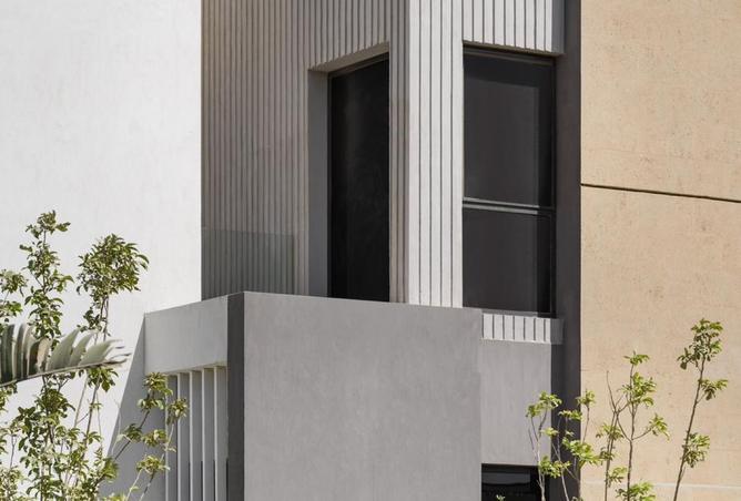 8250566 - Property Image 2