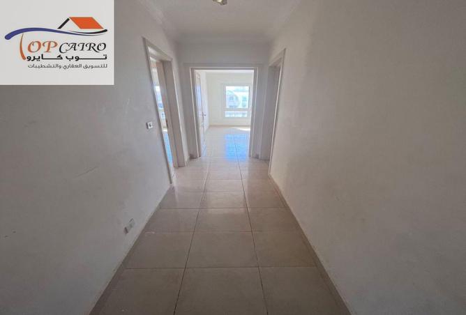 8482901 - Property Image 3