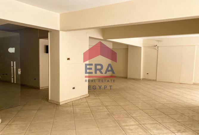 8237255 - Property Image 2