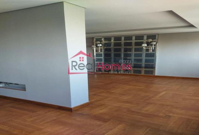 8405629 - Property Image 2