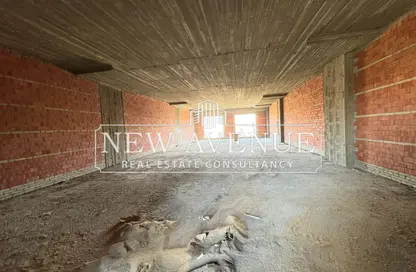 Office Space - Studio - 1 Bathroom for sale in The Waterway Villas - Ext North Inves Area - New Cairo City - Cairo Office Space - Studio - 1 Bathroom for sale in The Waterway Villas - Ext North Inves Area - New Cairo City - Cairo