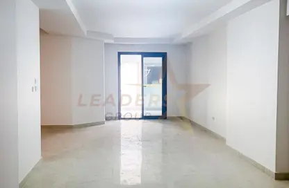 Apartment - 3 Bedrooms - 3 Bathrooms for sale in Sky line - Smouha - Hay Sharq - Alexandria