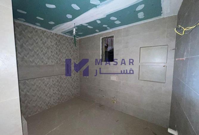 8043399 - Property Image 3