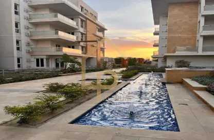 Apartment - 3 Bedrooms - 3 Bathrooms for sale in Mountain View iCity October - 6 October Compounds - 6 October City - Giza