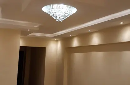 Apartment - 3 Bedrooms - 2 Bathrooms for sale in El Banafseg Apartment Buildings - El Banafseg - New Cairo City - Cairo