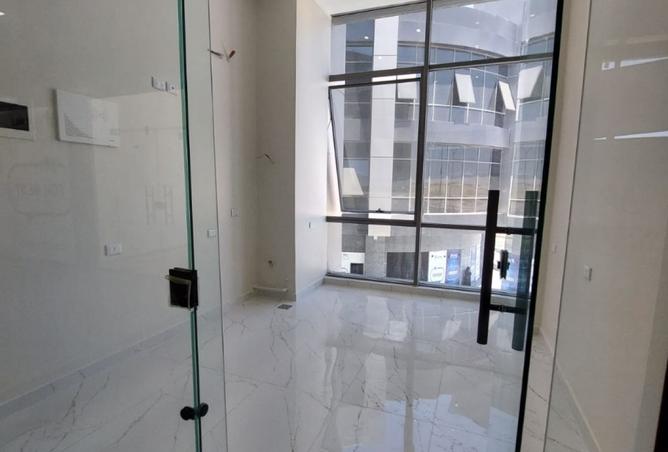 8380054 - Property Image 3