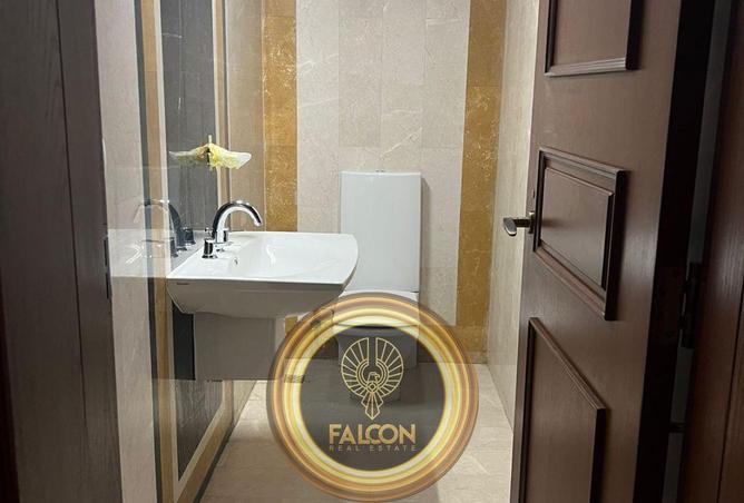 8490011 - Property Image 2