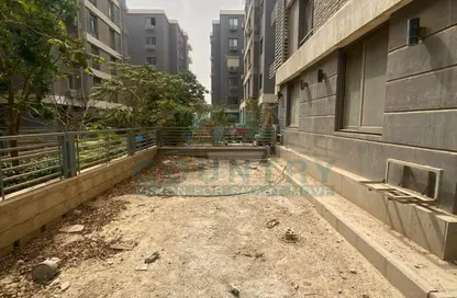 Apartment - 2 Bedrooms - 2 Bathrooms for sale in Taj City - 5th Settlement Compounds - The 5th Settlement - New Cairo City - Cairo