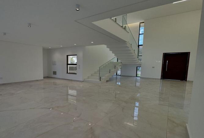 8420100 - Property Main Image