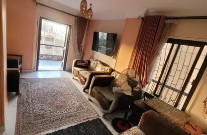 شقة - 3 غرف نوم - 1 حمام للبيع في شارع افريقيا - امتداد مصطفي النحاس - المنطقة التاسعة - مدينة نصر - القاهرة شقة - 3 غرف نوم - 1 حمام للبيع في شارع افريقيا - امتداد مصطفي النحاس - المنطقة التاسعة - مدينة نصر - القاهرة