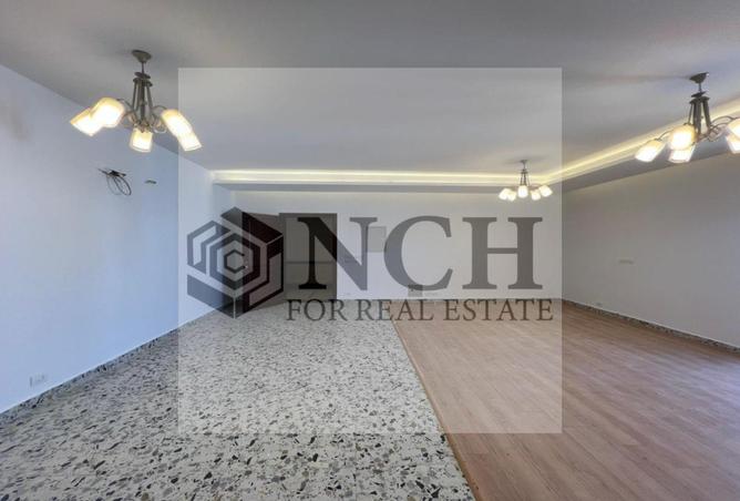 8029810 - Property Image 2