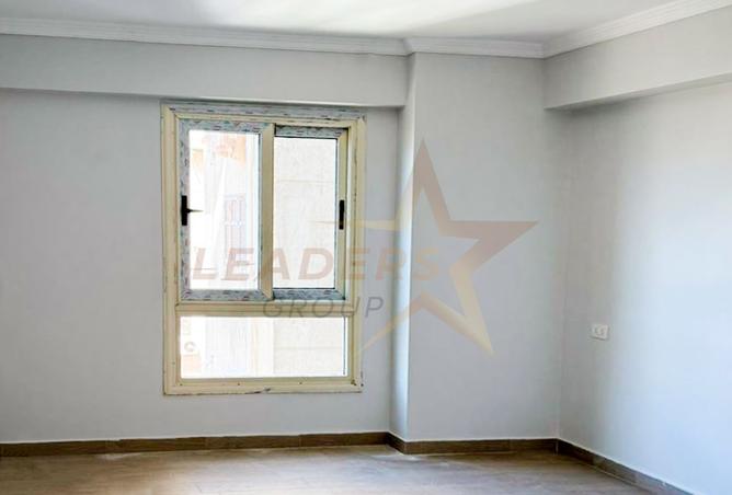 7942570 - Property Image 3
