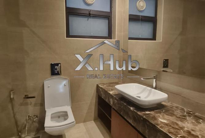 8363713 - Property Image 2