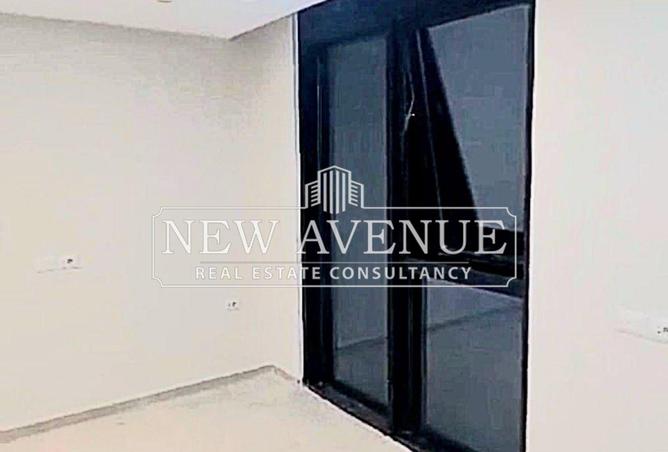 8045961 - Property Image 3
