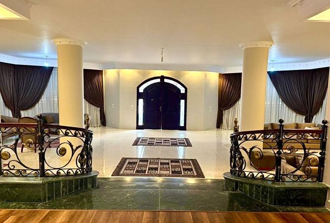 8243222 - Property Image 2